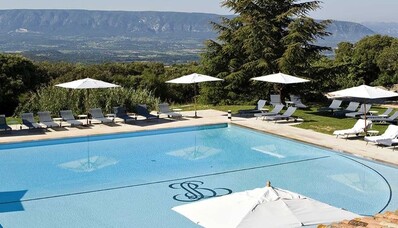 Wynajem helikoptera : Hôtel Les Bories & Spa Gordes Lubéron