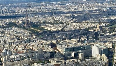 Wynajem helikoptera: zwiedzanie Paryża z Paryża Issy-Les-Moulineaux