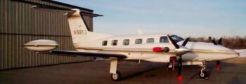 location de jet privé: intérieur d'un Britten Norman Islander.