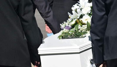Jak zorganizować repatriację trumny samolotem?