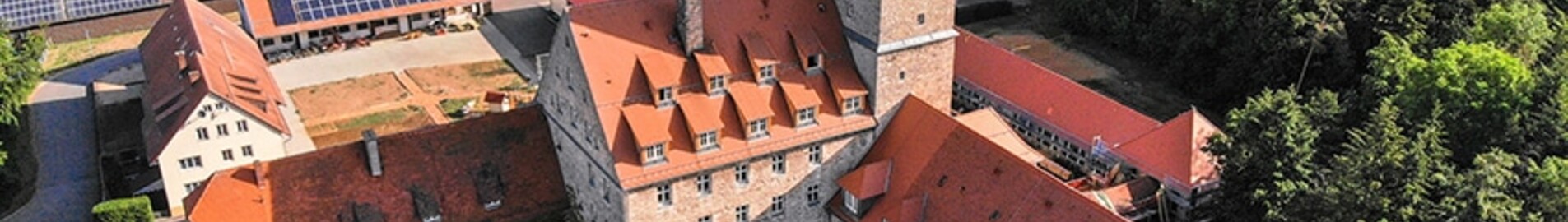 Burg Feuerstein: wynajem prywatnych odrzutowców 