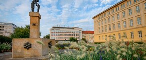 Eisenhuttenstad: wynajem prywatnych odrzutowców 