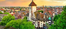 Bielefeld: wynajem prywatnych odrzutowców 