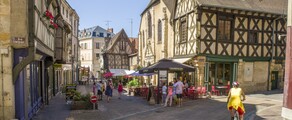 Montlucon Gueret: wynajem prywatnych odrzutowców 