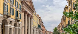 Crotone: wynajem prywatnych odrzutowców 
