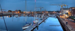 Den Helder: wynajem prywatnych odrzutowców