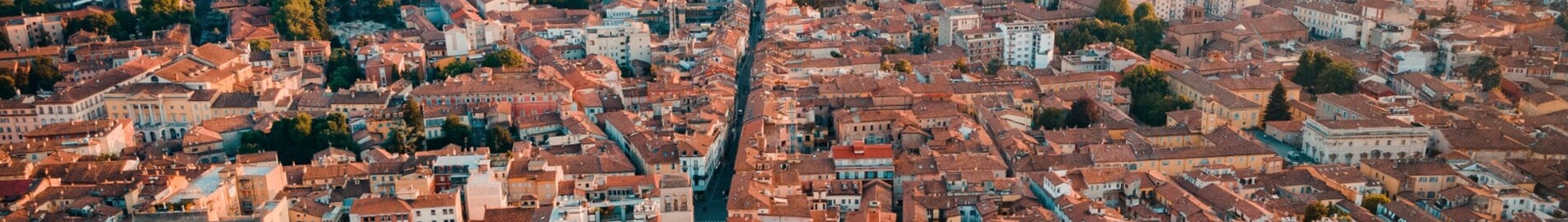 Piacenza: wynajem prywatnych odrzutowców 
