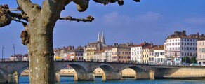 Wynajem prywatnych odrzutowców w Mâcon Charnay