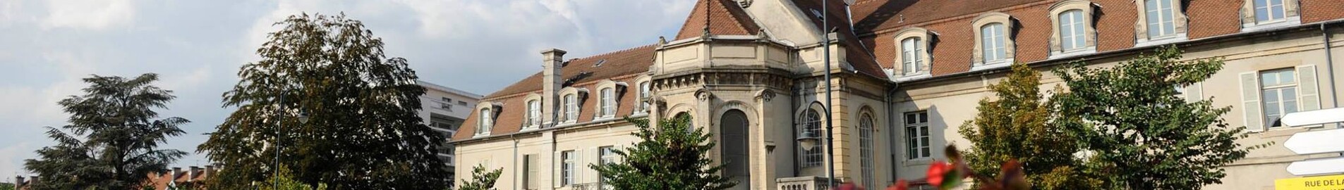 Wynajem prywatnych odrzutowców na lotnisku Vesoul-Frotey