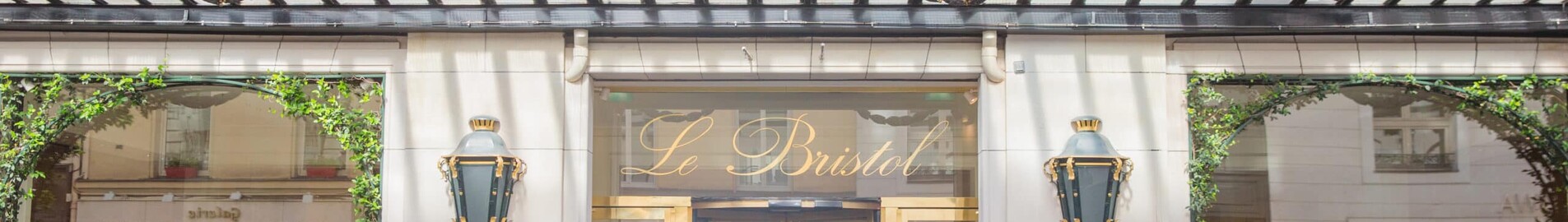 Luksusowy hotel w Paryżu: doskonałość na nowo zdefiniowana w Bristol Paris