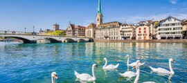 Saint-Tropez - Mediolan Linate: wynajem prywatnych odrzutowców