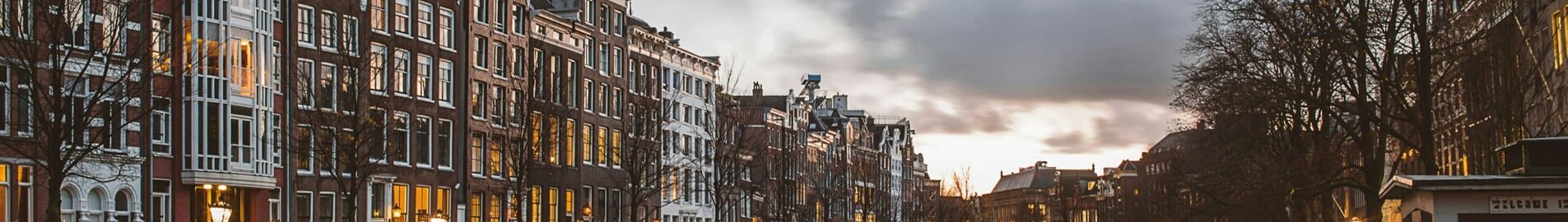 Nowy Jork - Amsterdam: wynajem prywatnych odrzutowców