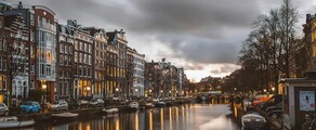 Nowy Jork - Amsterdam: wynajem prywatnych odrzutowców