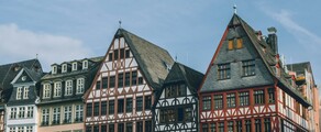 Saint-Moritz - Frankfurt: wynajem prywatnych odrzutowców