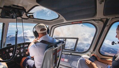 Lot nad Etną prywatnym helikopterem: ekskluzywna wycieczka na wulkan z wyjątkowej perspektywy