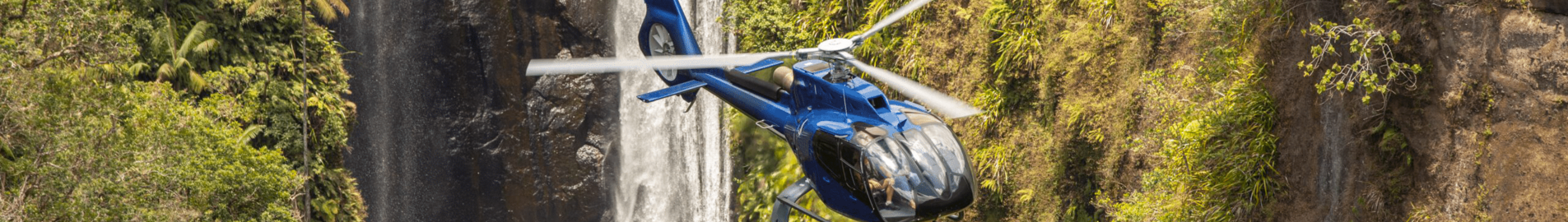 Lot helikopterem nad wyspą Reunion
