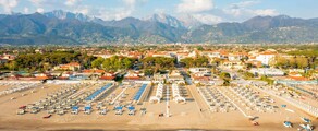 Forte dei Marmi: Transfer helikopterem