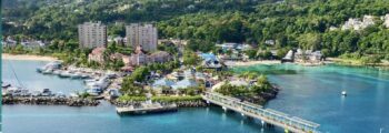 Fort-de-France - Les Saintes: transfer helikopterem